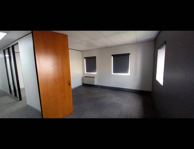 188M² OFFICE TO LET IN RIVONIA